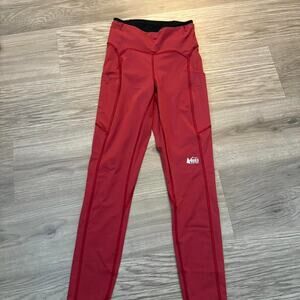 Nice Red REI CO-OP Women's Leggings
